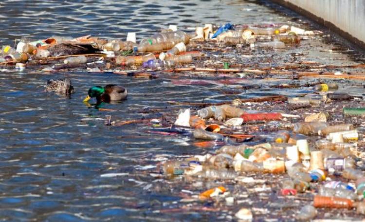 آلودگی آب چیست