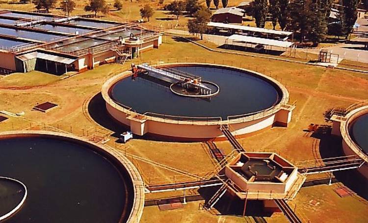 واحد پیش ته نشینی تصفیه فاضلاب