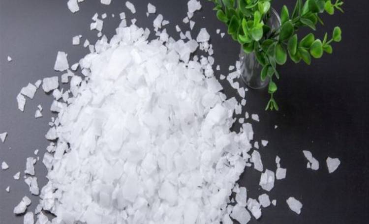 کاربرد کاستیک سودا در چربی زدایی