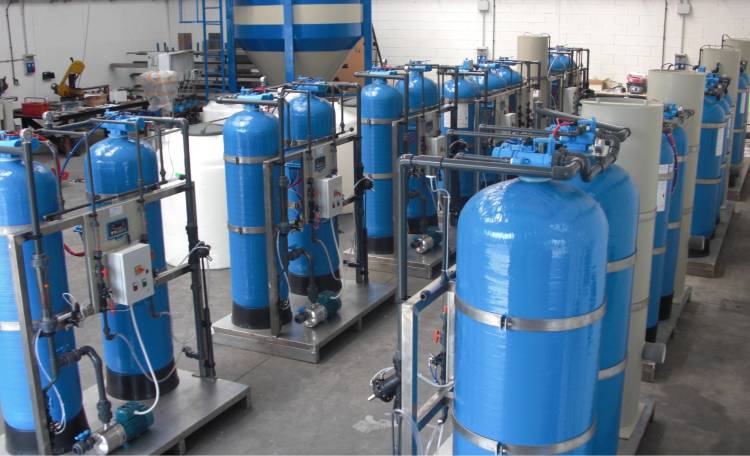 کاربرد رزین تبادل یونی در تصفیه آب