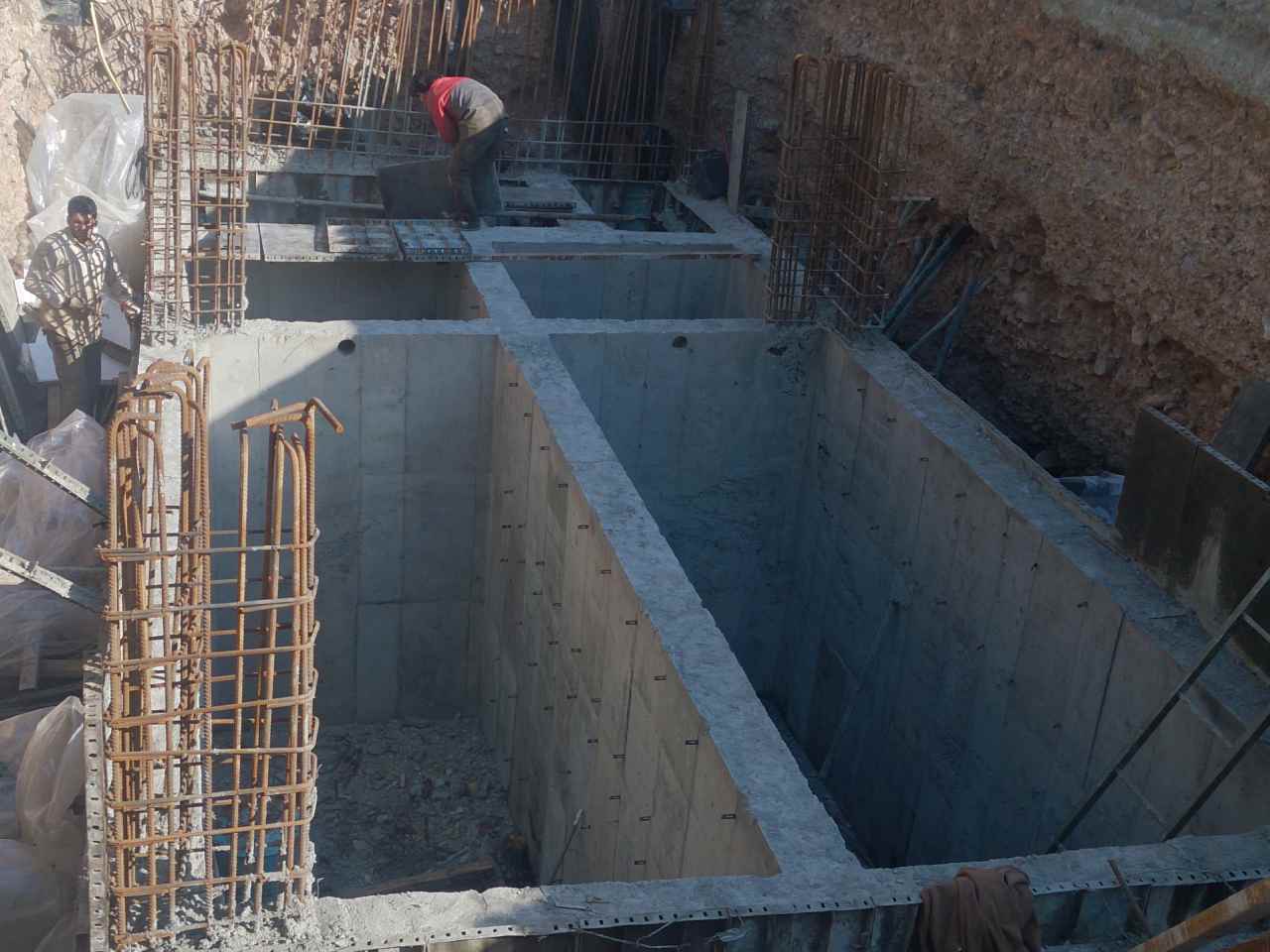 پروژه طراحی و ساخت تصفیه خانه فاضلاب بهداشتی (شرکت افزار آزما)